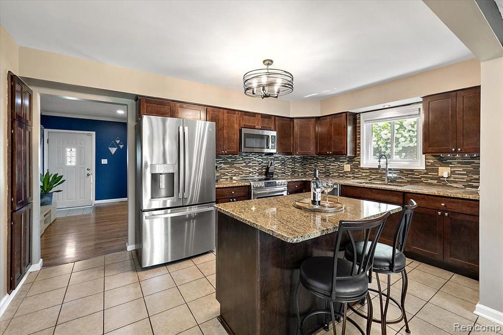 40459 Hamilton, Sterling Heights, MI 48313 — Photo 12