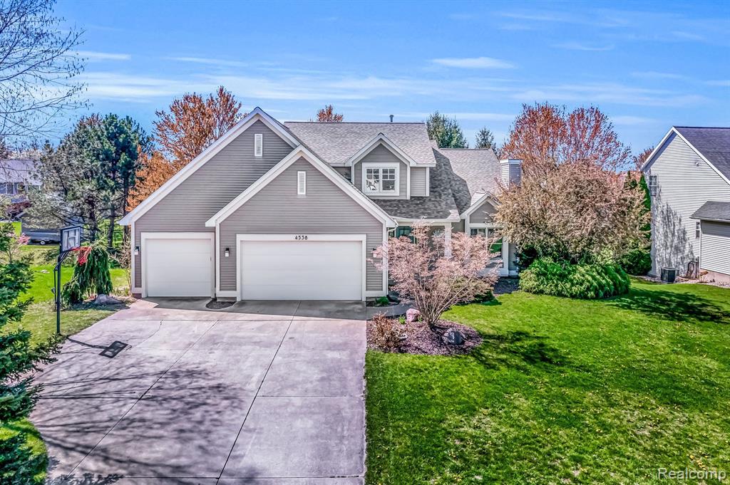 4538 SHELDON OAK Court, Hudsonville, MI 49426 — Photo 2