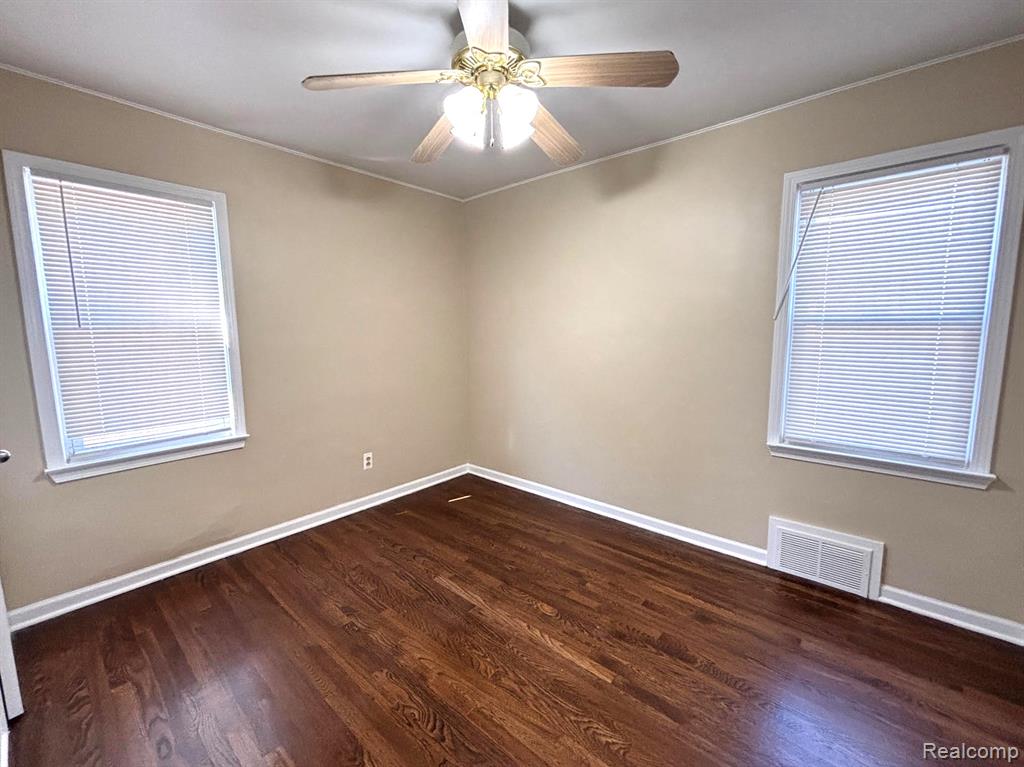 747 Gardendale Street, Ferndale, MI 48220 — Photo 7