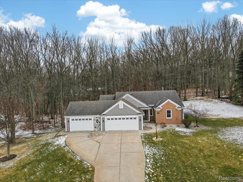 6828 Country Lane Drive, Davisburg, MI 48350 — Photo 27