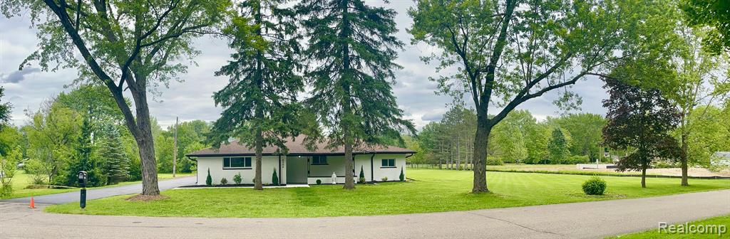 6560 NORTON Drive, Troy, MI 48085 — Photo 3
