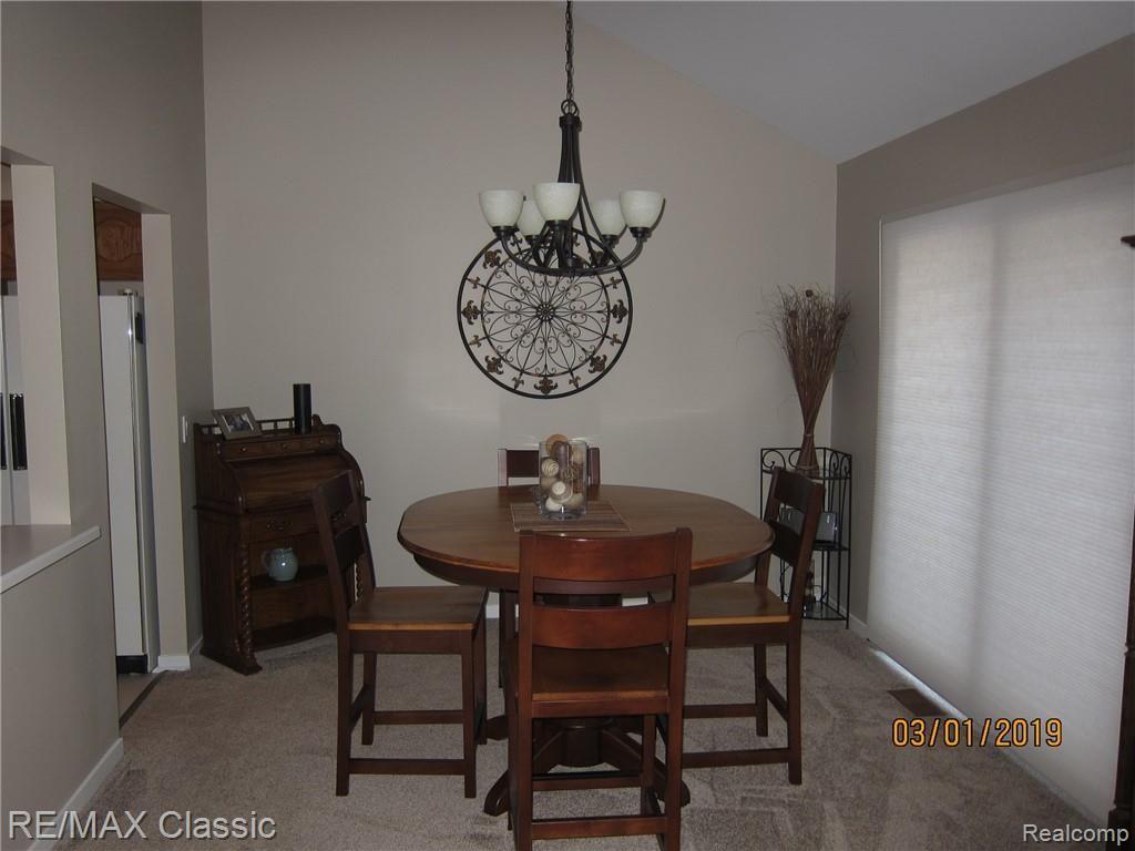 669 CAMDEN Court, Rochester Hills, MI 48307 — Photo 6