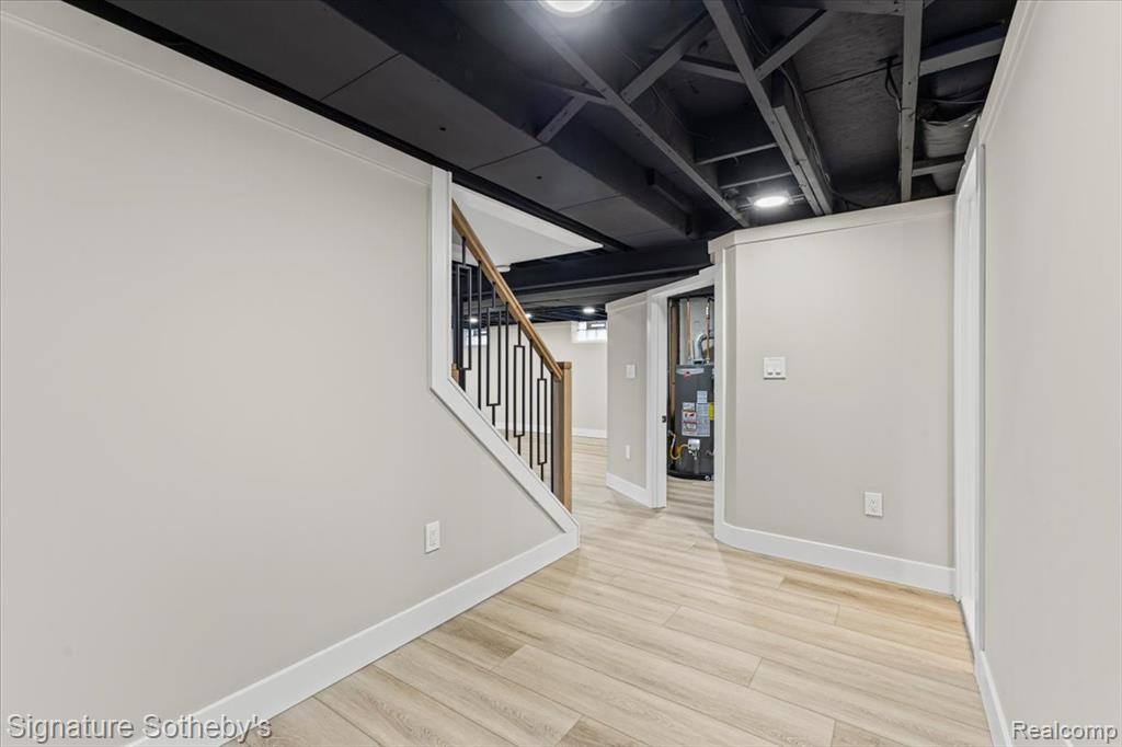 549 Edgewood Place, Fenton, MI 48220 — Photo 16