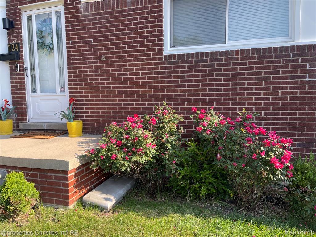 724 Winchester Avenue, Lincoln Park, MI 48146 — Photo 22