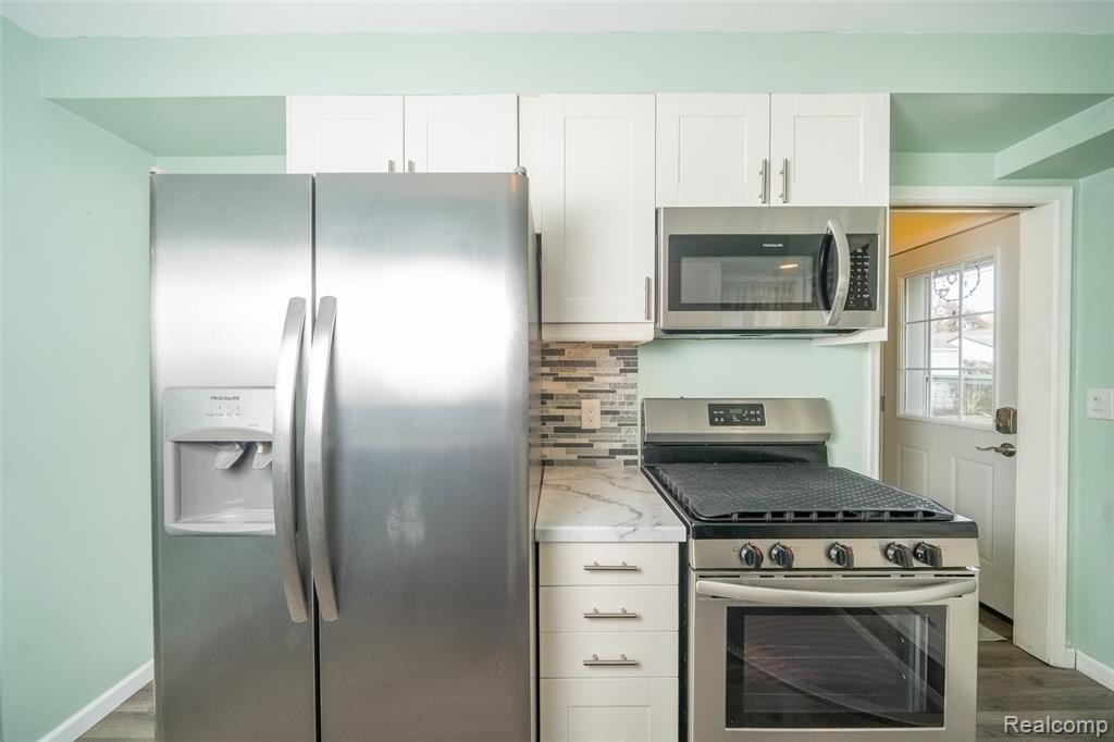 5247 Lyons Circle S, Warren, MI 48092 — Photo 20