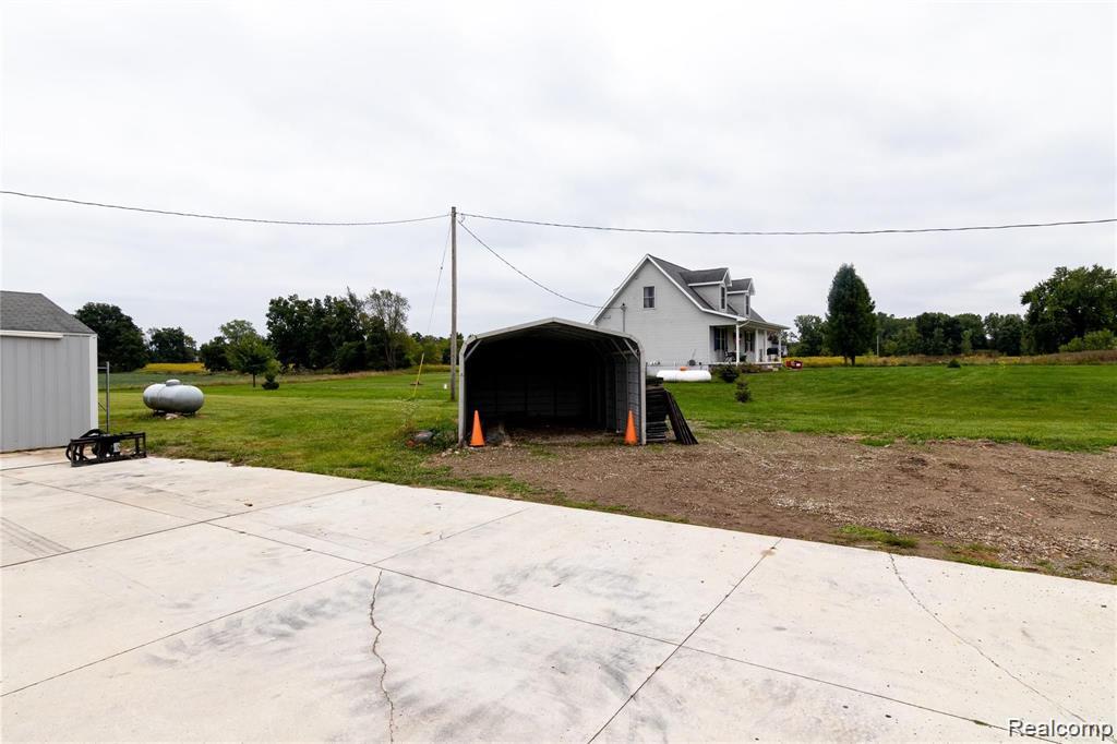 12559 Barnes Road, Byron, MI 48418 — Photo 27