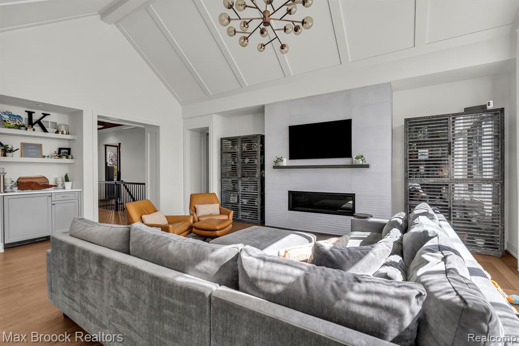 4887 WYE OAK Road, Bloomfield Hills, MI 48301 — Photo 19