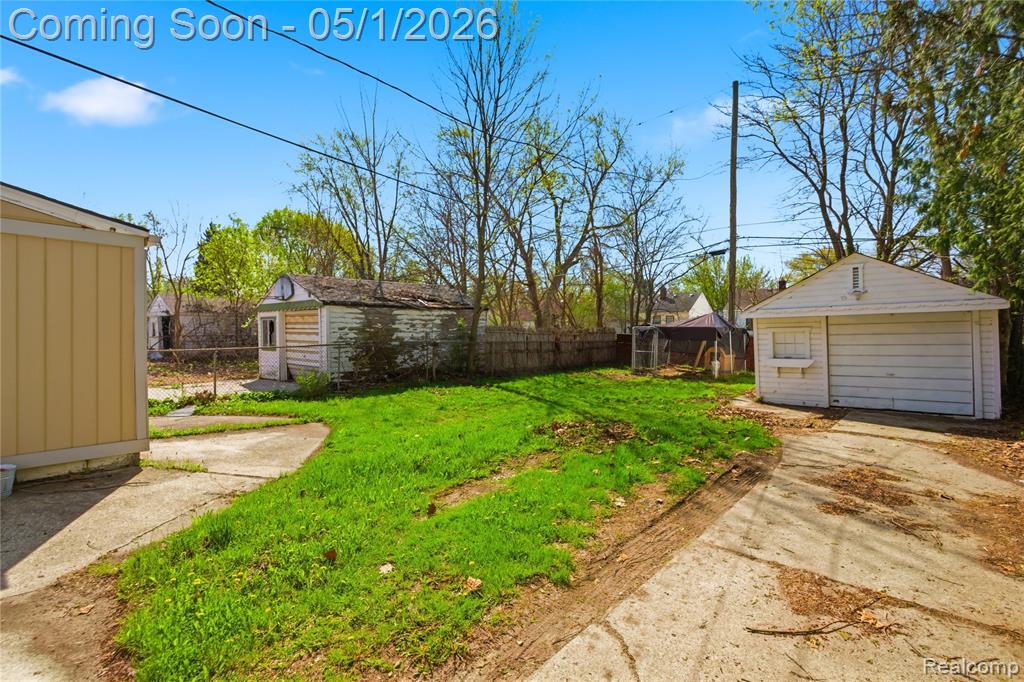 16240 Manning Street, Detroit, MI 48205 — Photo 23