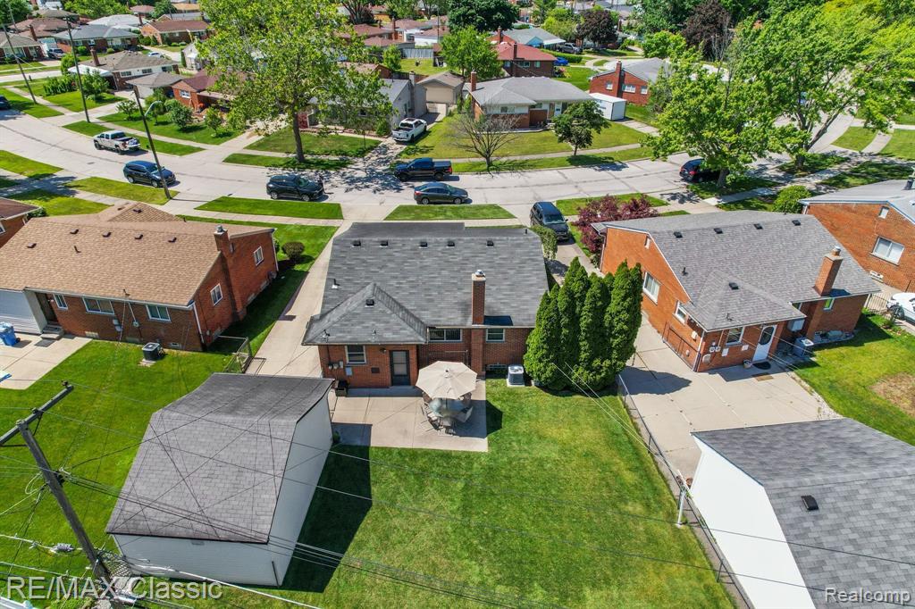 6900 CRESTWOOD Street, Dearborn Heights, MI 48127 — Photo 5