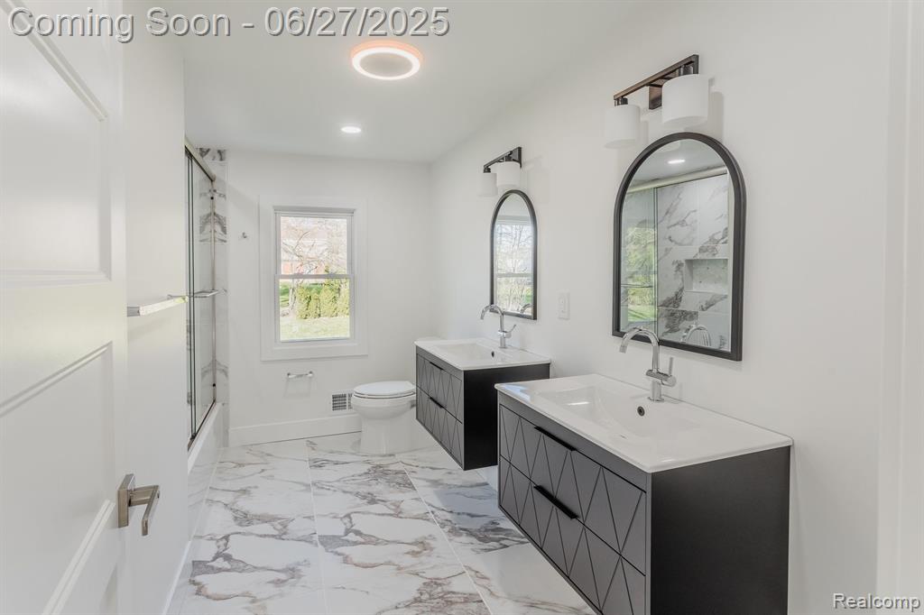 4054 ANTIQUE Lane, Bloomfield Hills, MI 48302 — Photo 19