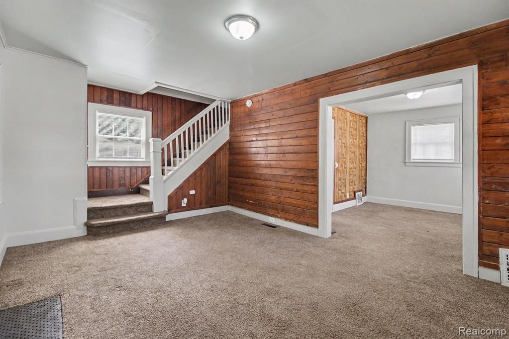 680 N Perry Street, Pontiac, MI 48342 — Photo 5
