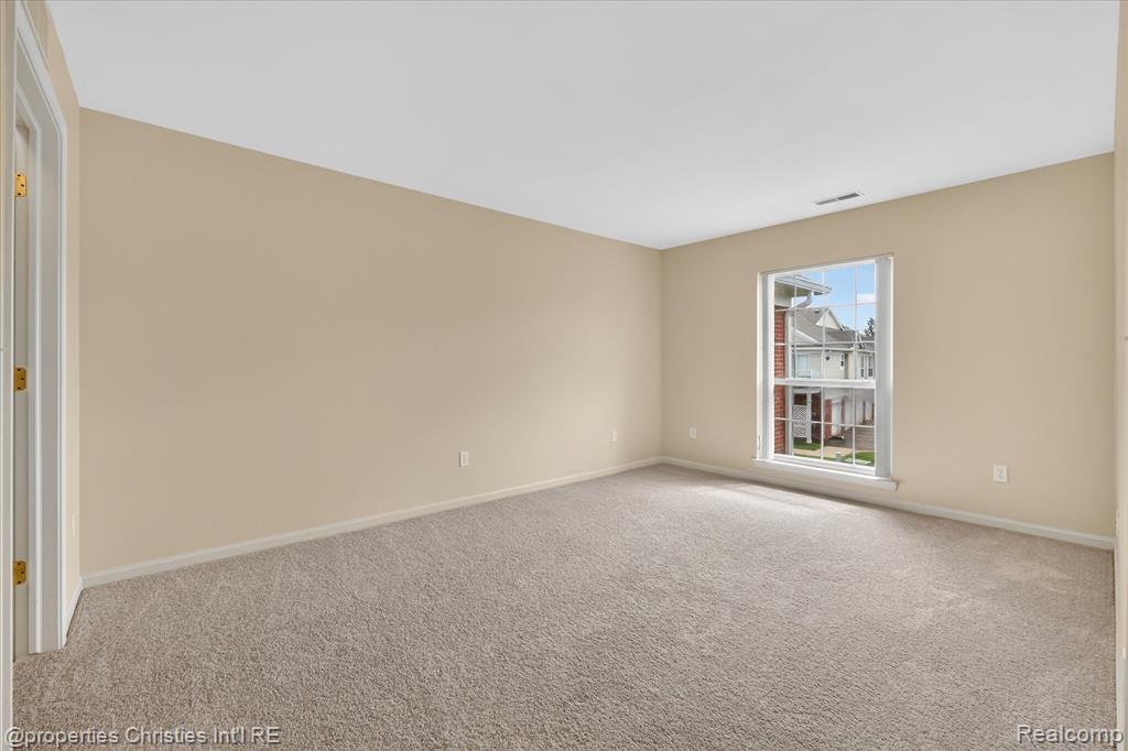 16773 Carriage Way, Northville, MI 48168 — Photo 23