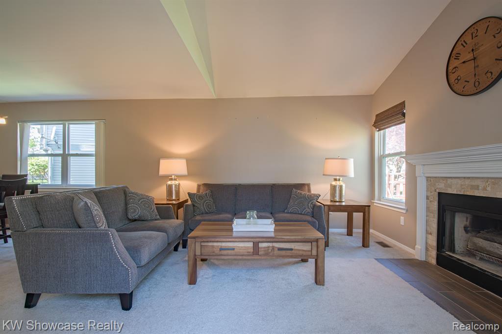1420 POND VIEW, Wixom, MI 48393 — Photo 46