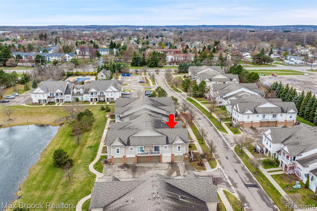 4210 ADDINGTON Drive, Commerce Twp, MI 48390 — Photo 21