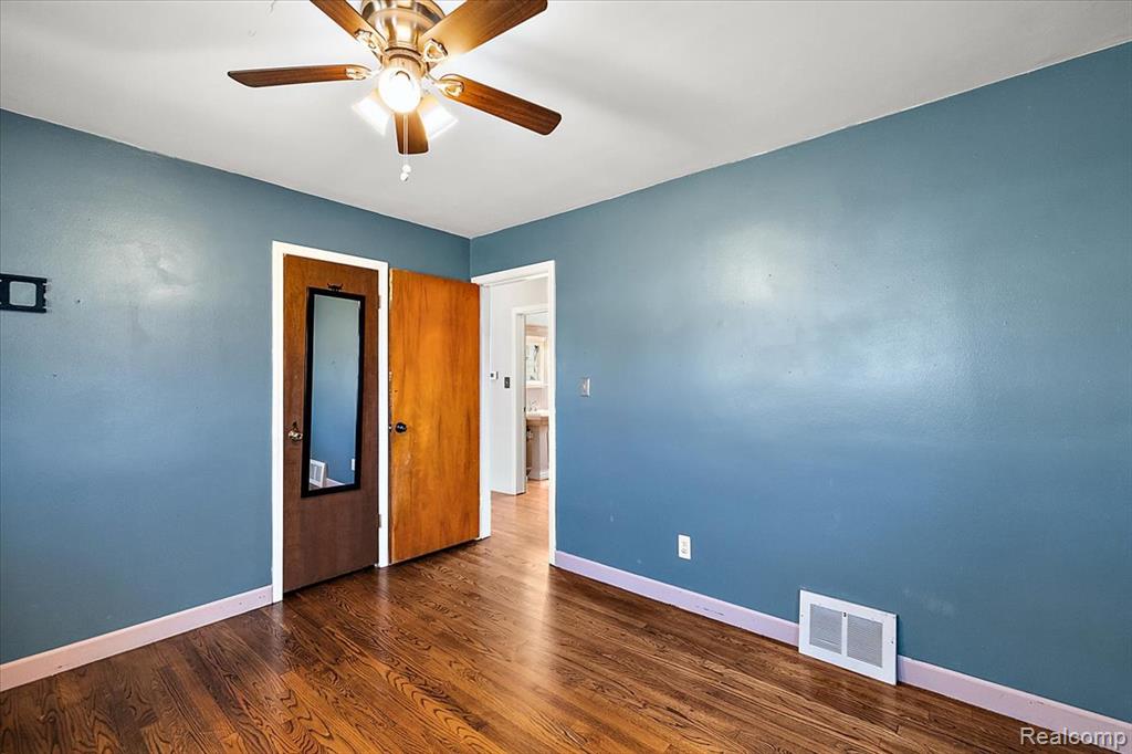 515 S Webik Avenue, Clawson, MI — Photo 21