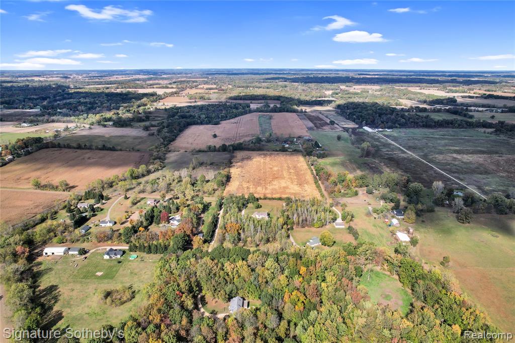11275 W Coon Lake Road, Webberville, MI 48892 — Photo 42