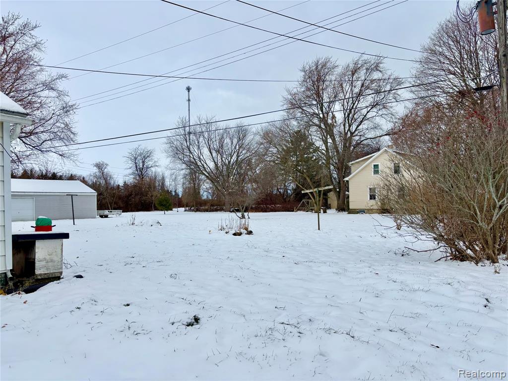 421 Lytle Avenue, Harbor Beach, MI 48441 — Photo 3