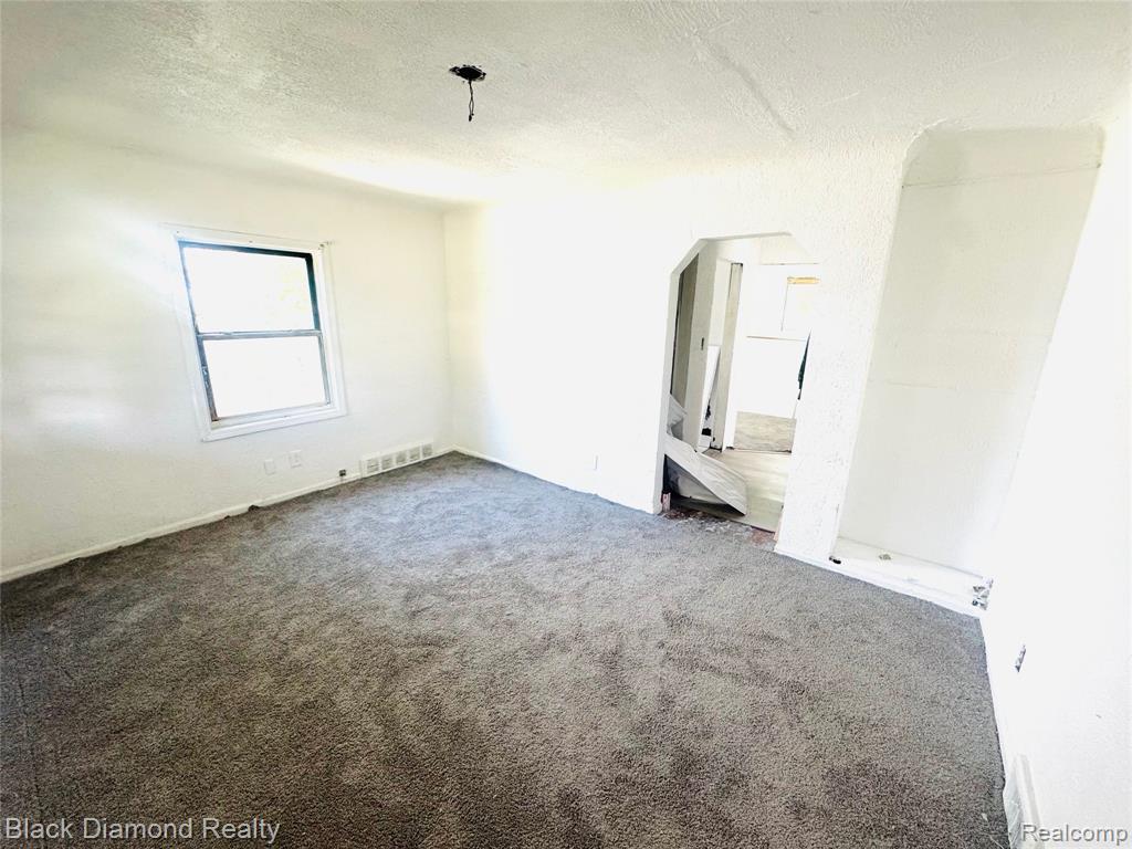 20520 Dresden Street, Detroit, MI 48205 — Photo 3