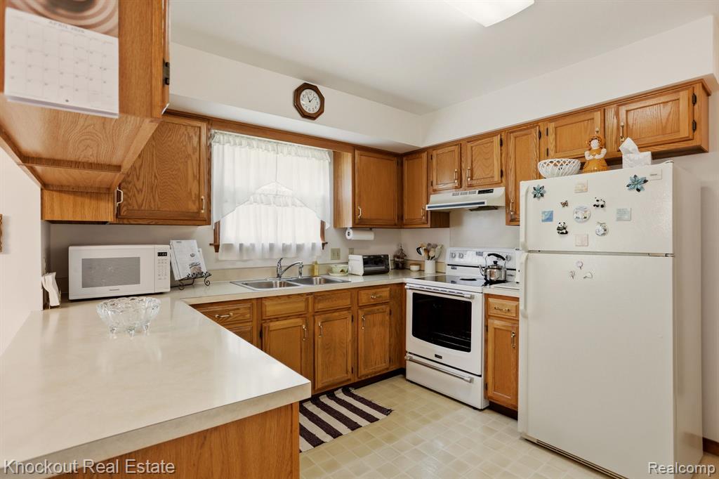 5 Krafft Court, Frankenmuth, MI 48734 — Photo 14
