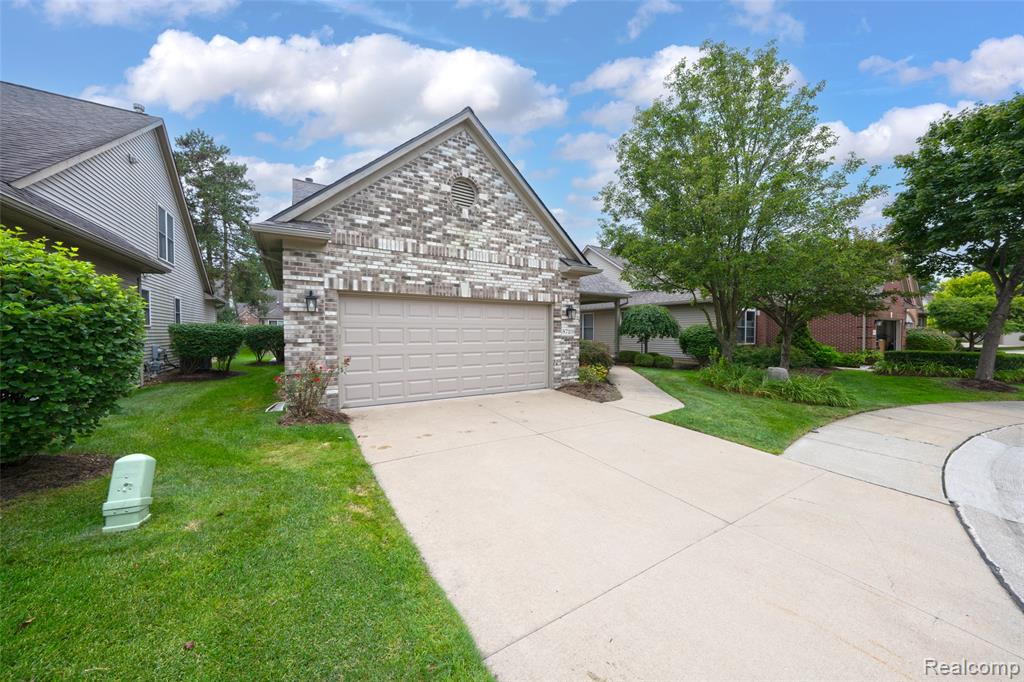5729 Windspirit Court, 36, Waterford, MI 48327 — Photo 41