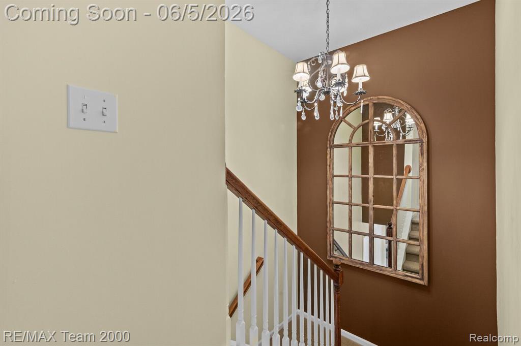 5681 WOODFIELD Parkway, Grand Blanc, MI 48439 — Photo 23
