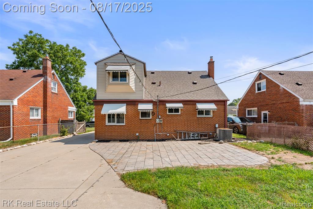 7564 Polk Street, Taylor, MI 48180 — Photo 33