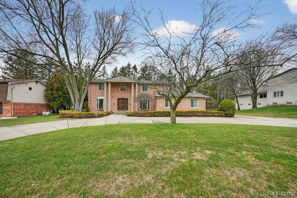 21770 Riverview Drive, Beverly Hills, MI 48025 — Photo 3