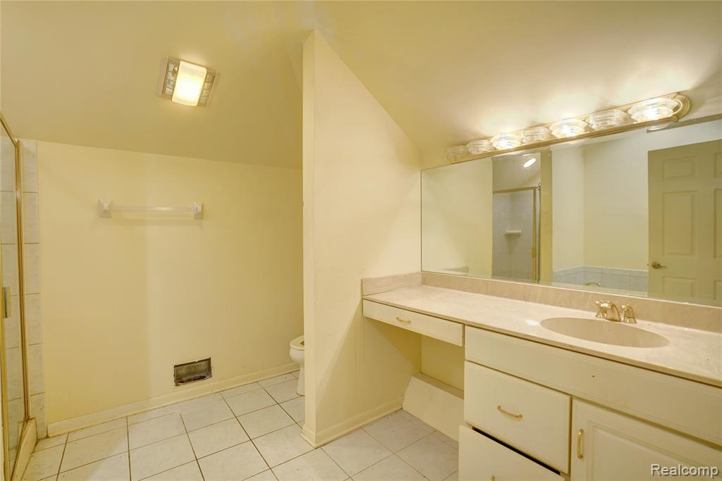 5166 Warwick Woods Trail, Grand Blanc, MI 48439 — Photo 20