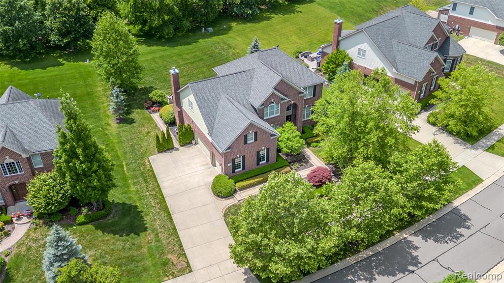 50719 Amesburg Drive, Novi, MI — Photo 52
