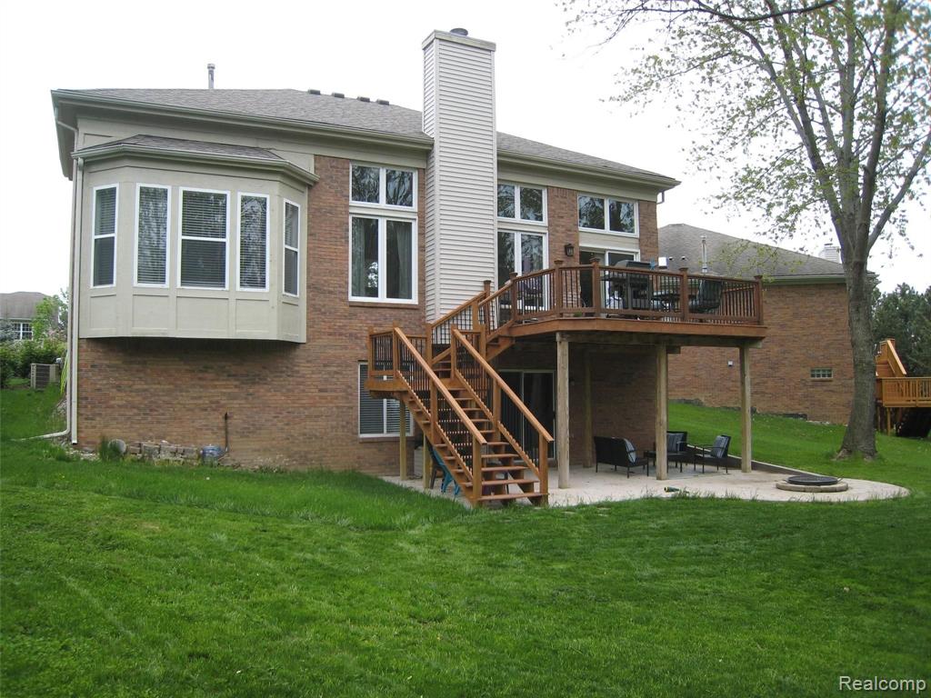 4936 CARRINGTON Drive, Rochester, MI 48306 — Photo 24