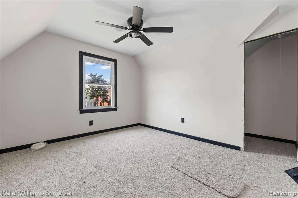 18642 Tracey Street, Detroit, MI 48235 — Photo 10
