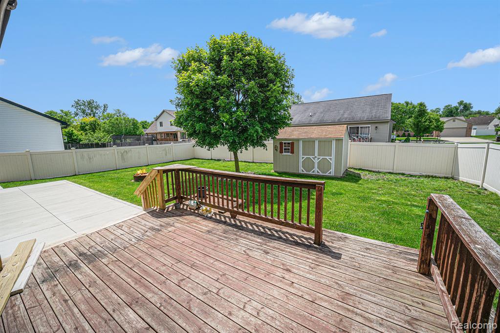 12241 Matthews Street, Carleton, MI 48117 — Photo 22