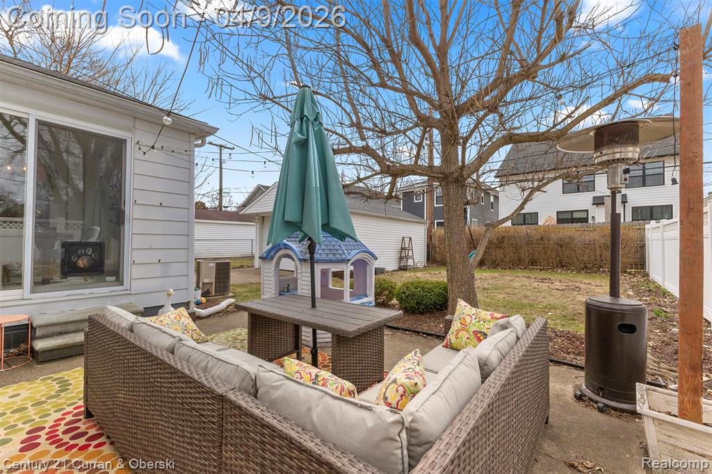 401 Walnut Avenue, Royal Oak, MI 48073 — Photo 57