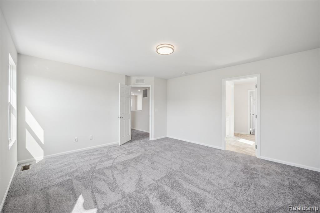 606 Harvest Way, Chelsea, MI 48118 — Photo 18