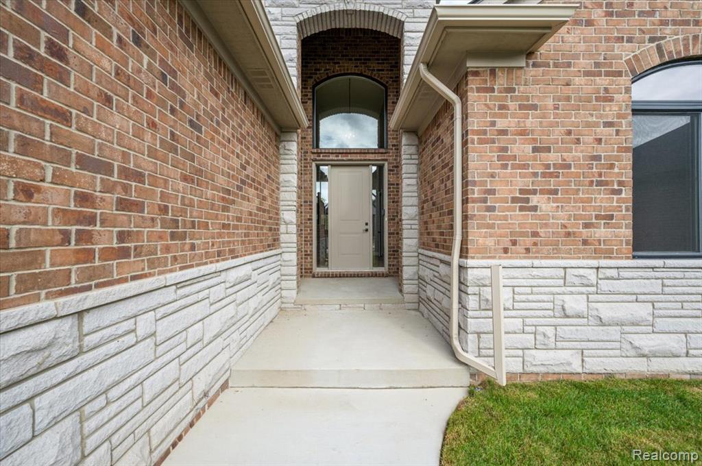 23947 Sawgrass Drive, Macomb, MI 48042 — Photo 5