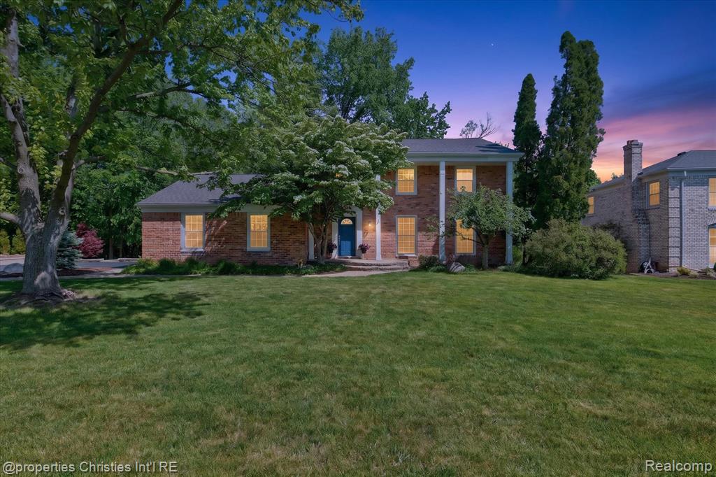 4352 Greenstown Drive, West Bloomfield, MI 48323 — front exterior
