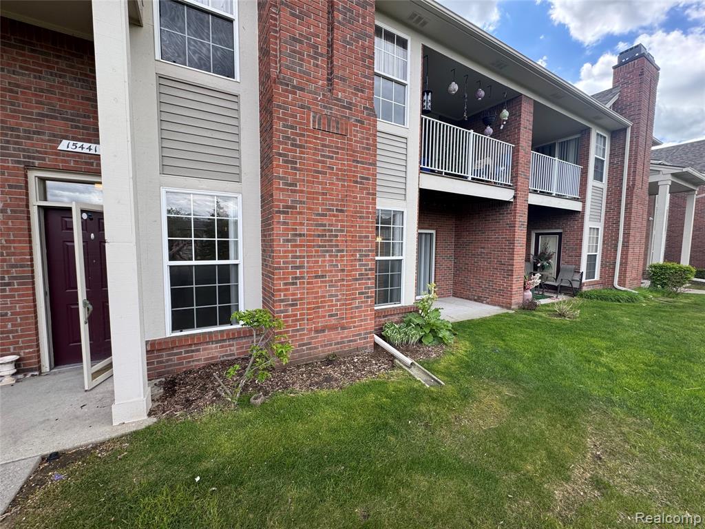 15441 Yale Drive, Clinton Twp, MI 48038 — Photo 4