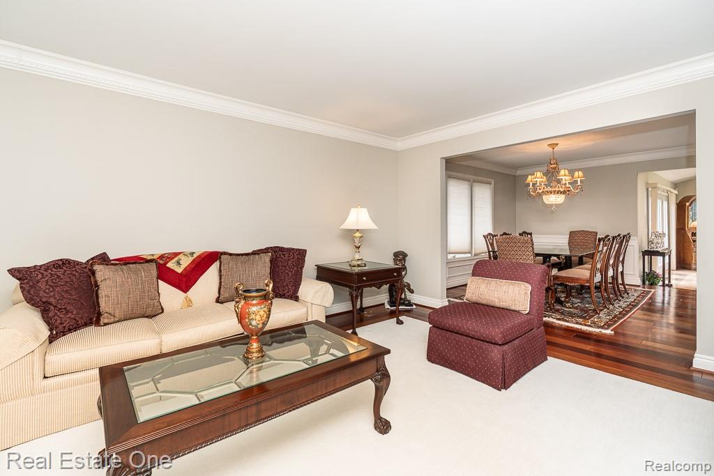 6595 Edith Court, Troy, MI 48085 — Photo 31
