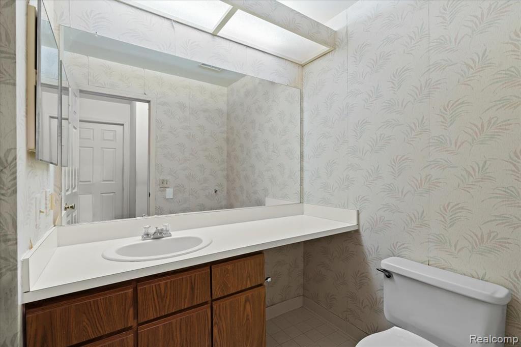 6798 Andiron Court, West Bloomfield, MI — Photo 20