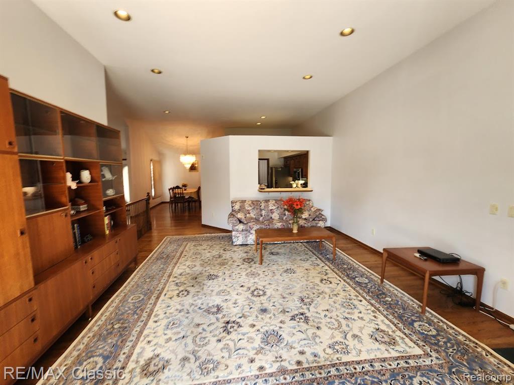 4480 Bayberry Court, Warren, MI 48092 — Photo 17