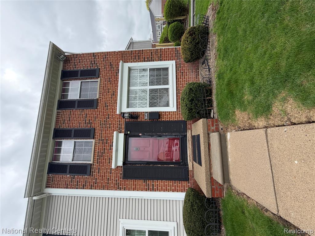 1215 Corporate Drive, Adrian, MI, 49221