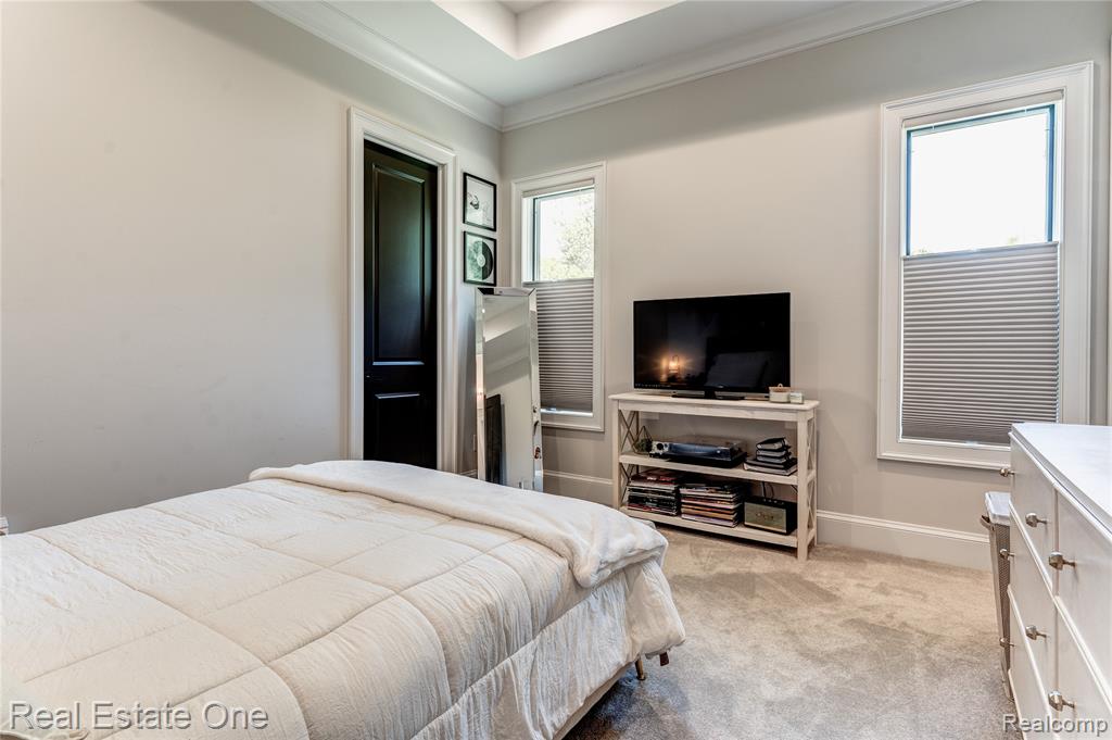 3370 Bloomcrest Drive, Bloomfield Hills, MI, 48304