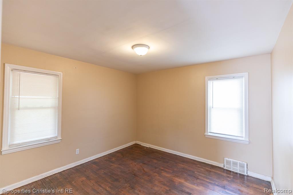 3738 S ETHEL Street, Detroit, MI 48217 — Photo 10