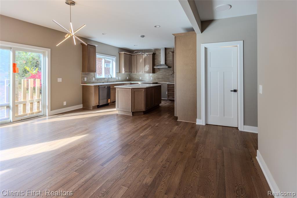 924 Carrington Drive, Northville, MI 48167 — Photo 22