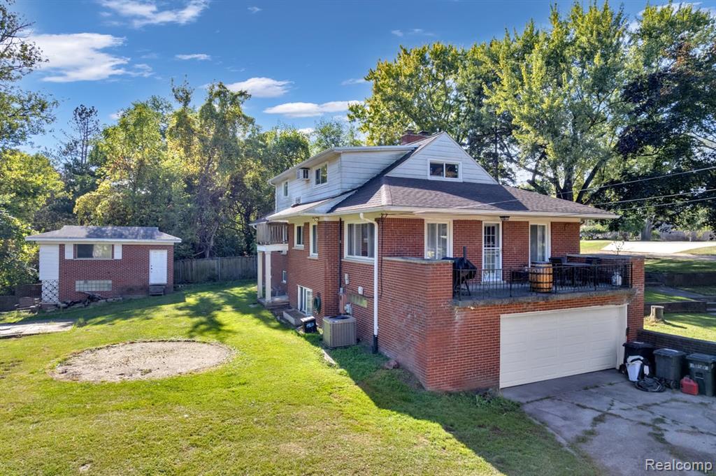 42790 Utica Road, Sterling Heights, MI 48314 — Photo 2