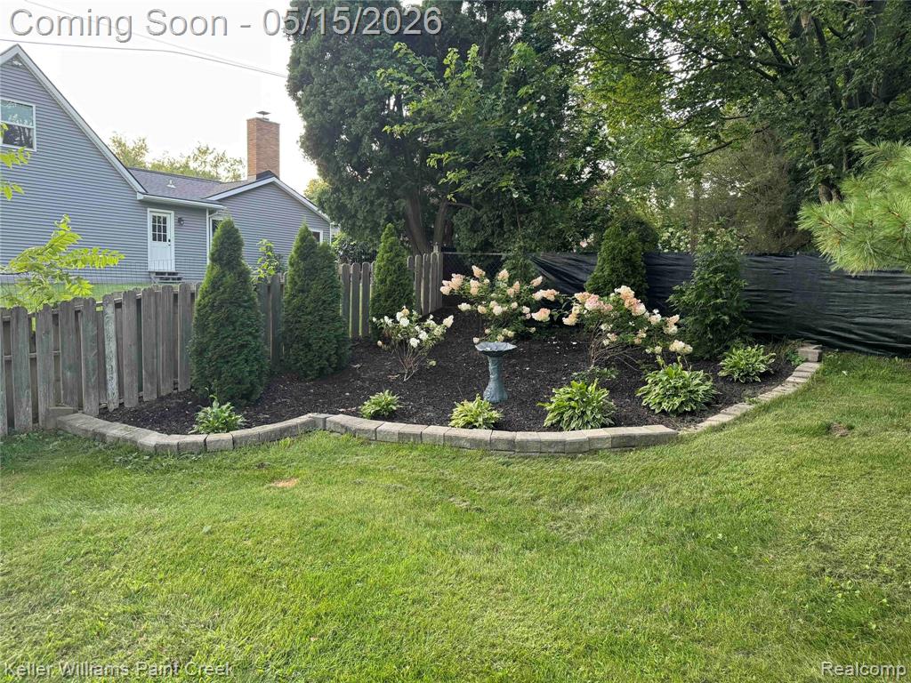 425 Cabinet Street, Milford, MI 48381 — Photo 17