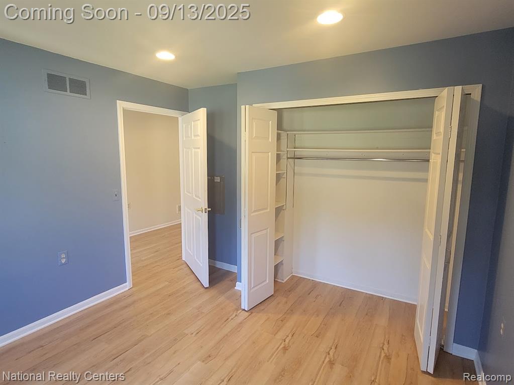 21295 Juniper Court, Farmington Hills, MI 48336 — Photo 19