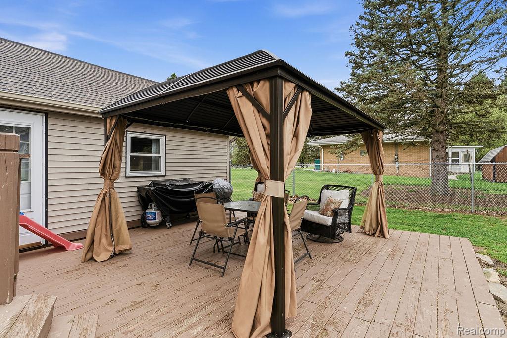4246 S Durand Road, Durand, MI 48429 — Photo 39