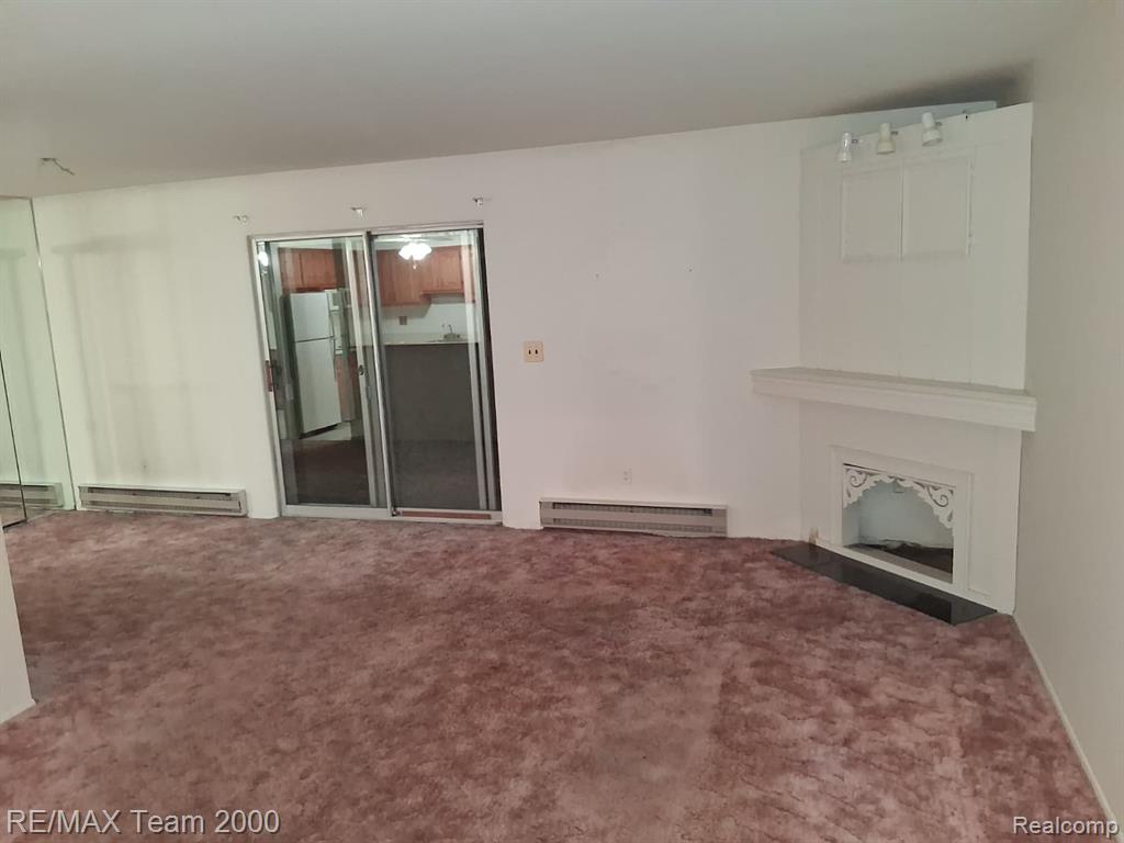 7590 Woodview Drive, 1, Westland, MI — Photo 5