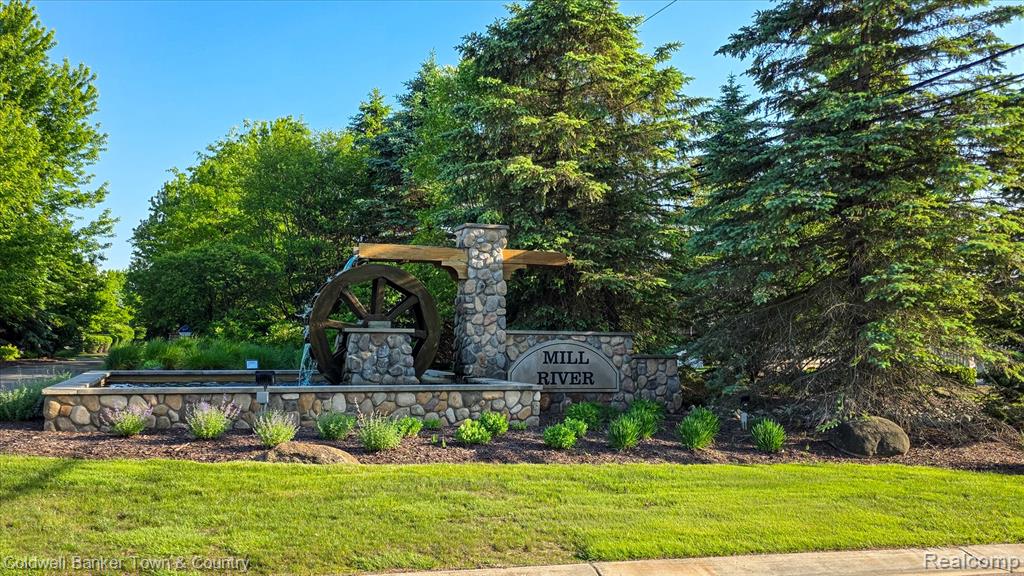 28294 Cottage Lane, New Hudson, MI 48165 — Photo 52